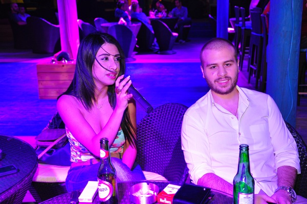 Karaoke Battles at Edde Sands